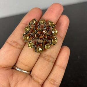 ✨5/$25 Deal!✨ Golden Amber Floral Adjustable Cocktail Ring Women’s Jewelry